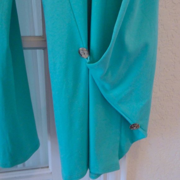 Aqua Pants with Style! - Picture 8 of 15